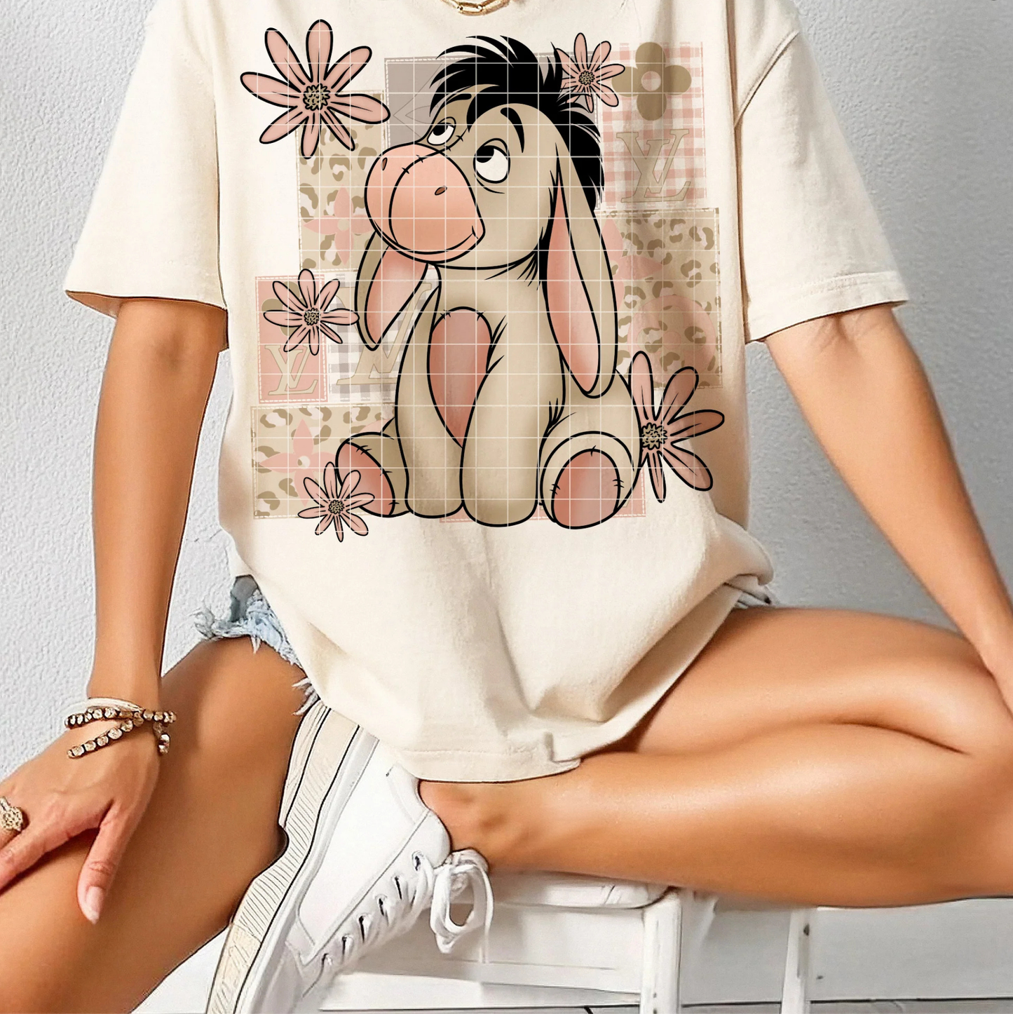 CUSTOM JUMPER OR T-SHIRT - EEYORE & LV